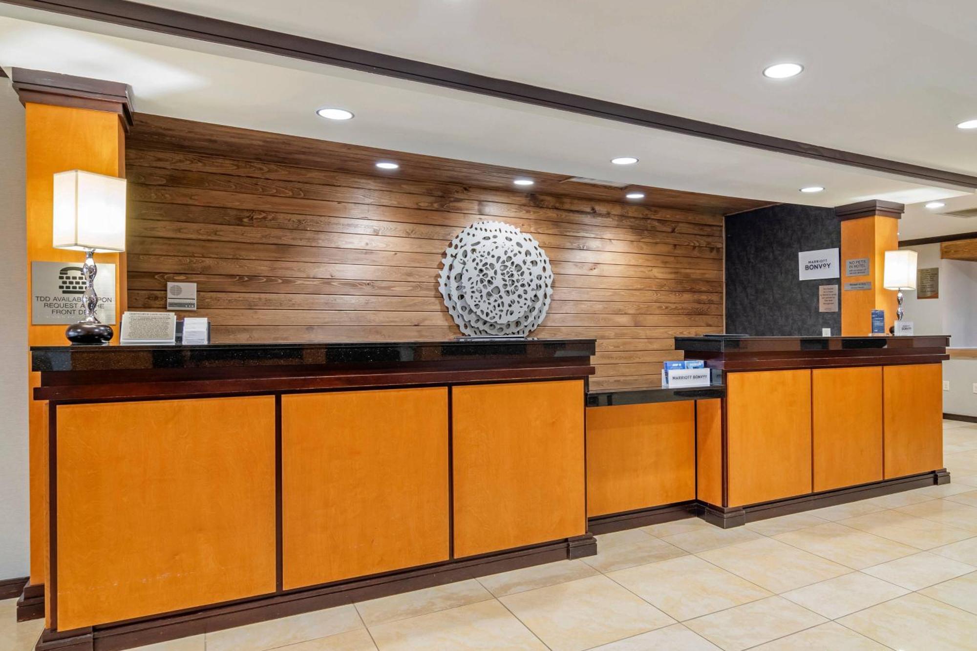 Fairfield Inn & Suites By Marriott Commerce Exterior foto